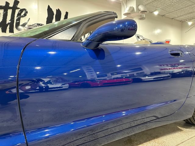 Used 2004 Chevrolet Corvette Convertible w/ Preferred Equipment Group RWD image 19