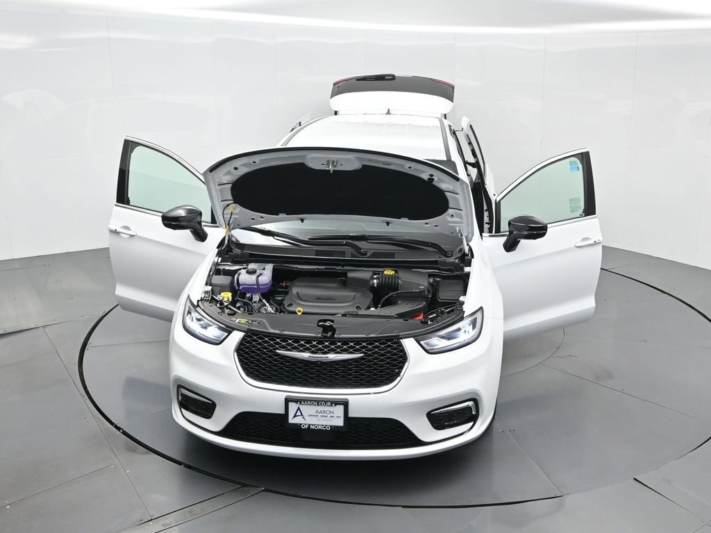 New 2026 Chrysler Pacifica Select image 27