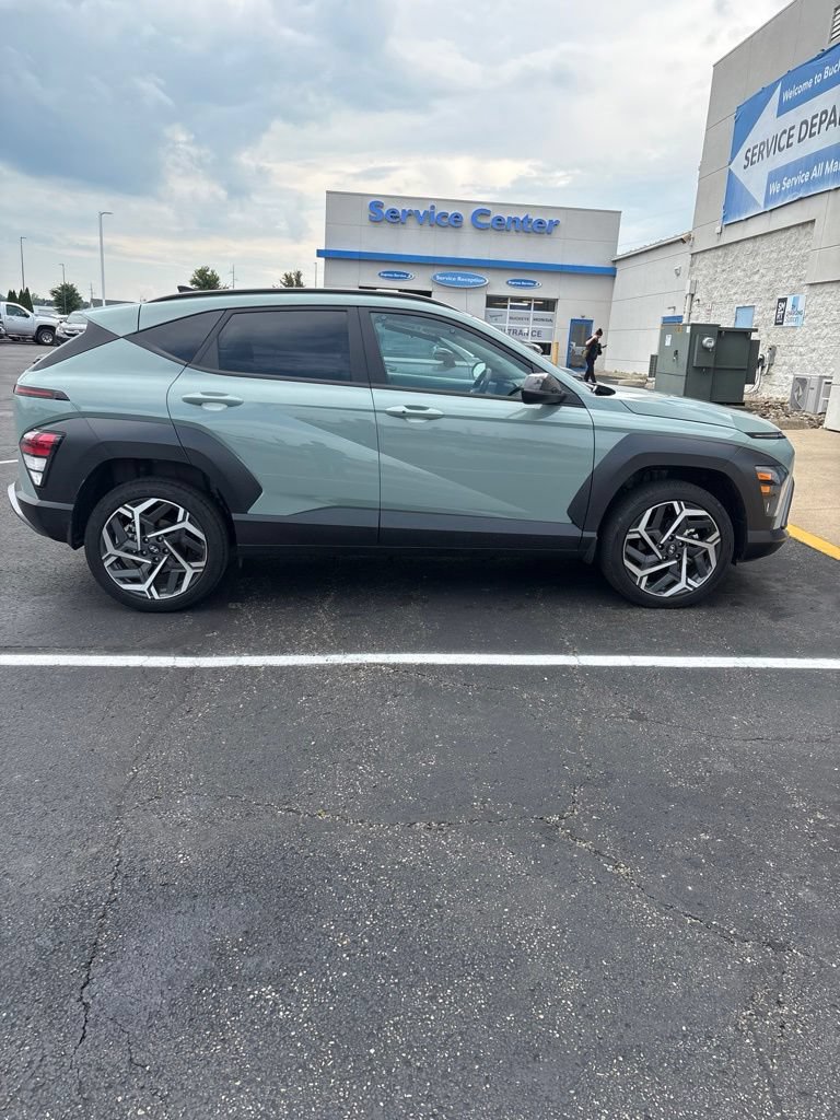 Used 2026 Hyundai Kona SEL Premium AWD/4WD image 7