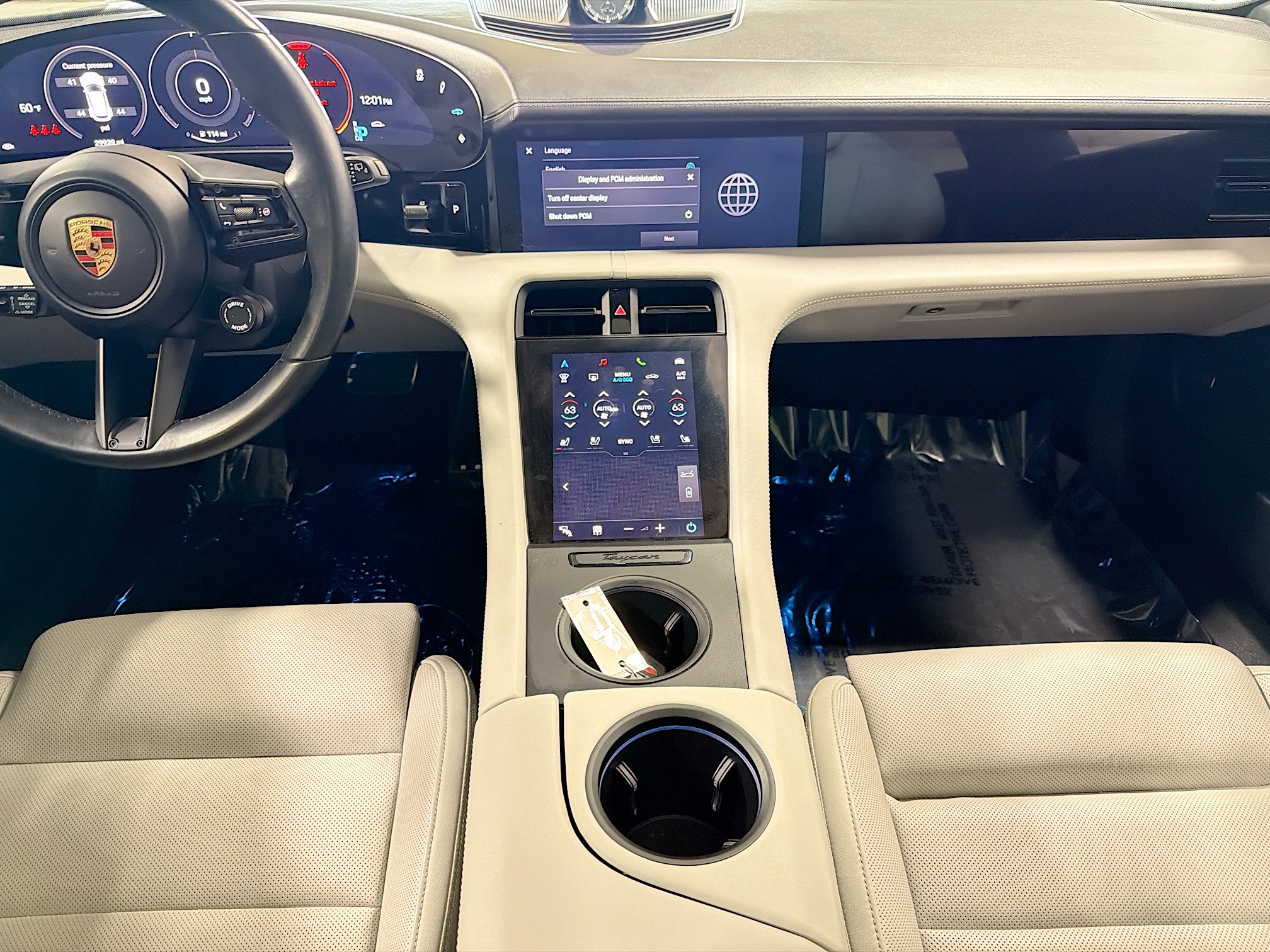 Certified 2023 Porsche Taycan GTS image 19