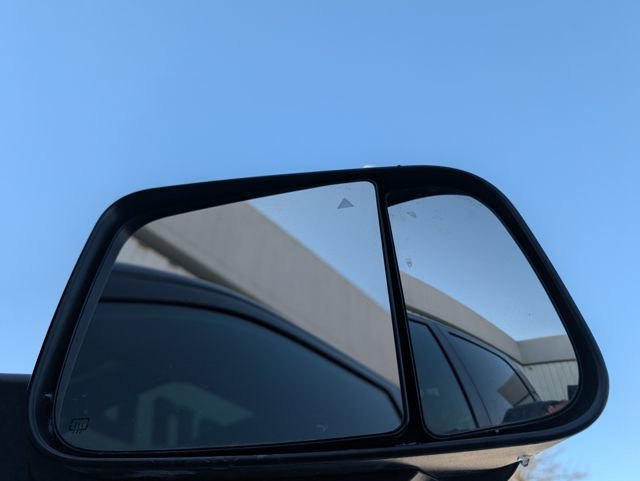 Used 2022 RAM 3500 Limited image 7