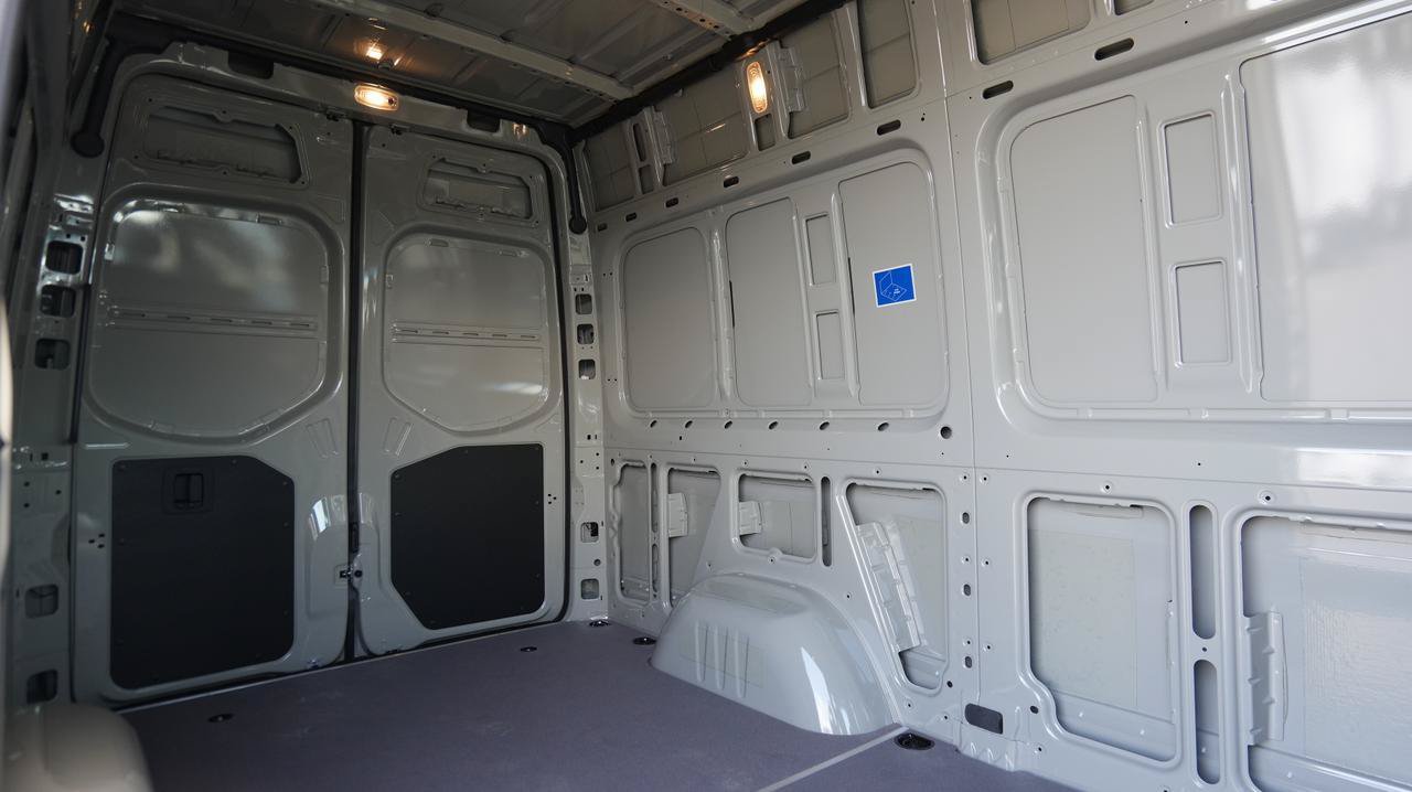 New 2026 Mercedes-Benz Sprinter 2500 image 11