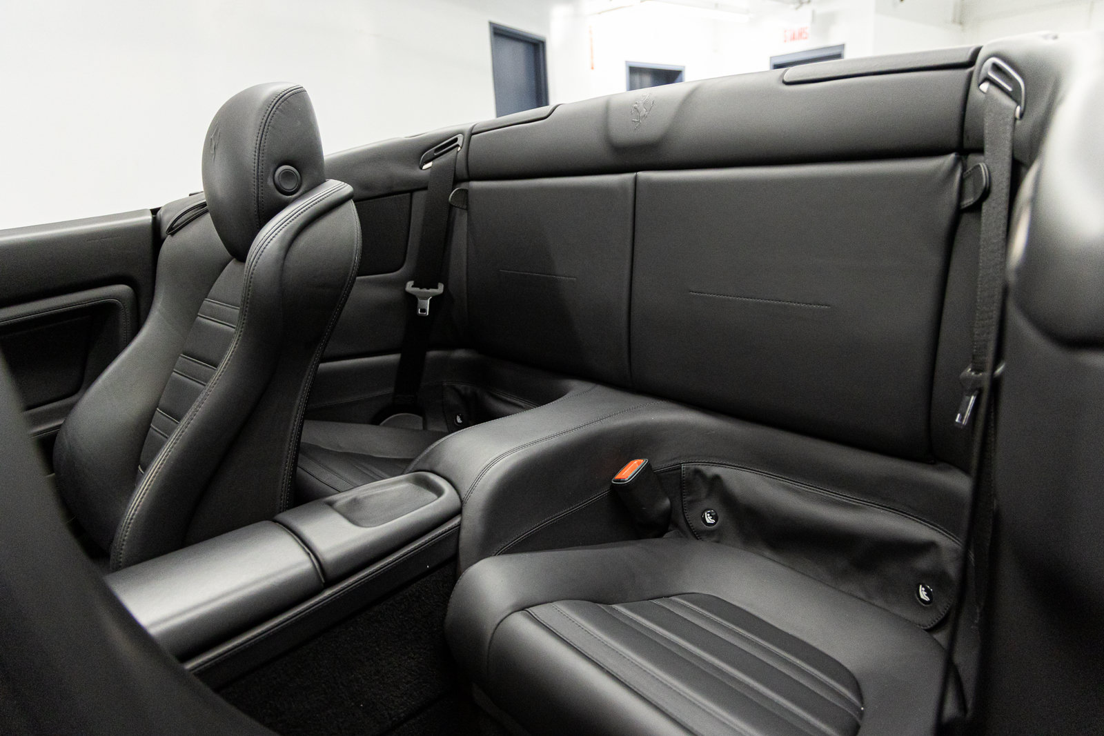 Used 2011 Ferrari California RWD image 62