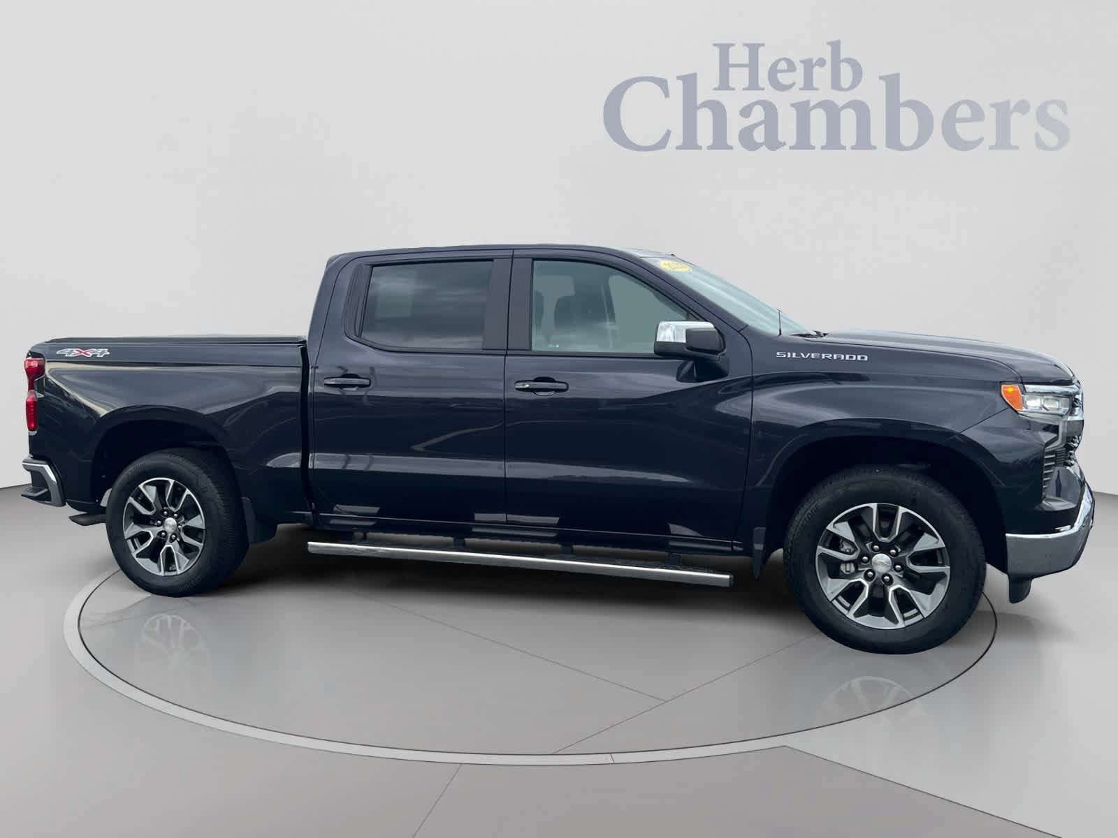 Certified 2023 Chevrolet Silverado 1500 LT AWD/4WD image 4