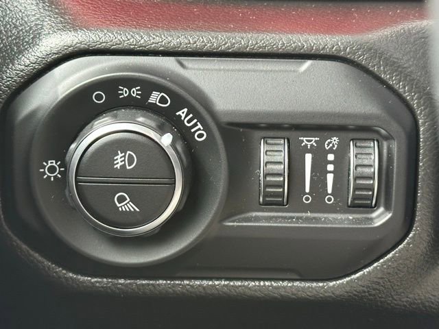 Used 2022 Jeep Gladiator Rubicon w/ LED Lighting Group image 19