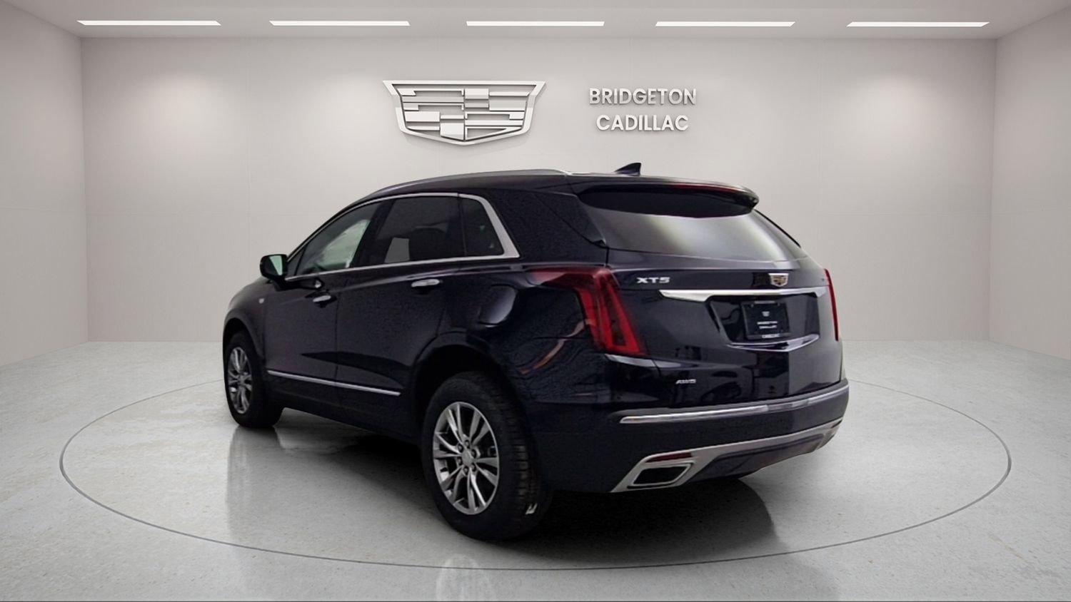 Used 2022 Cadillac XT5 Premium Luxury image 5