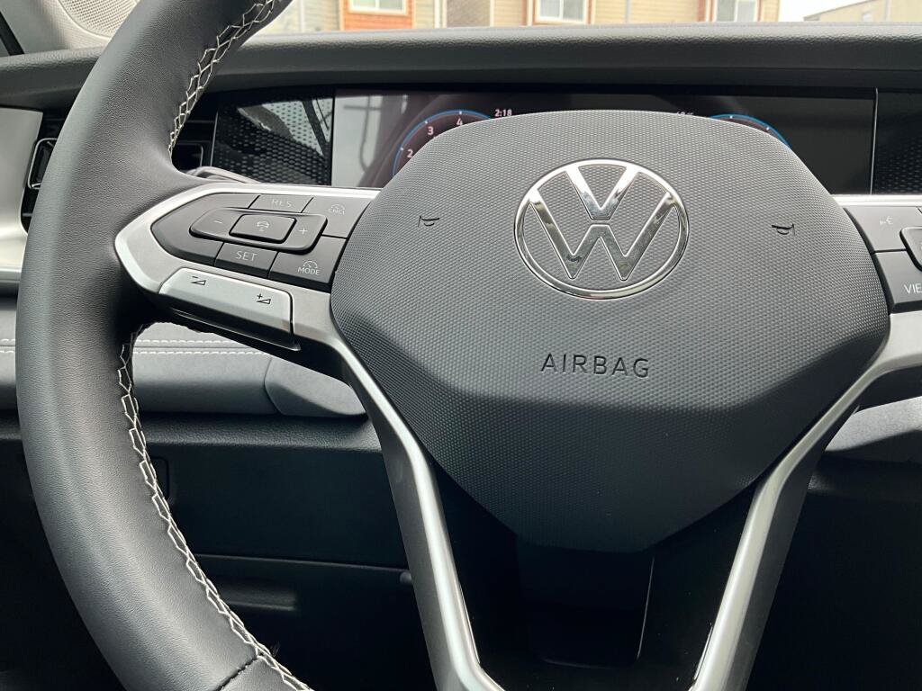 New 2026 Volkswagen Tiguan SE AWD/4WD image 23
