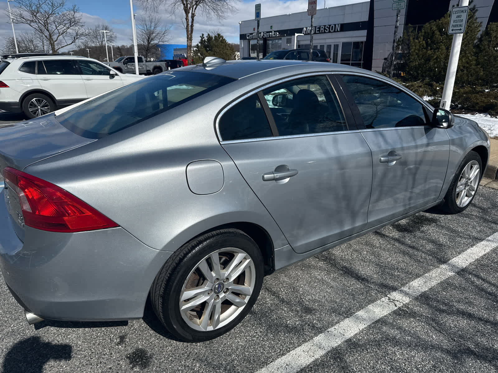 Used 2013 Volvo S60 T5 Premier image 2
