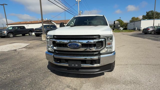 Used 2022 Ford F250 XLT AWD/4WD image 3