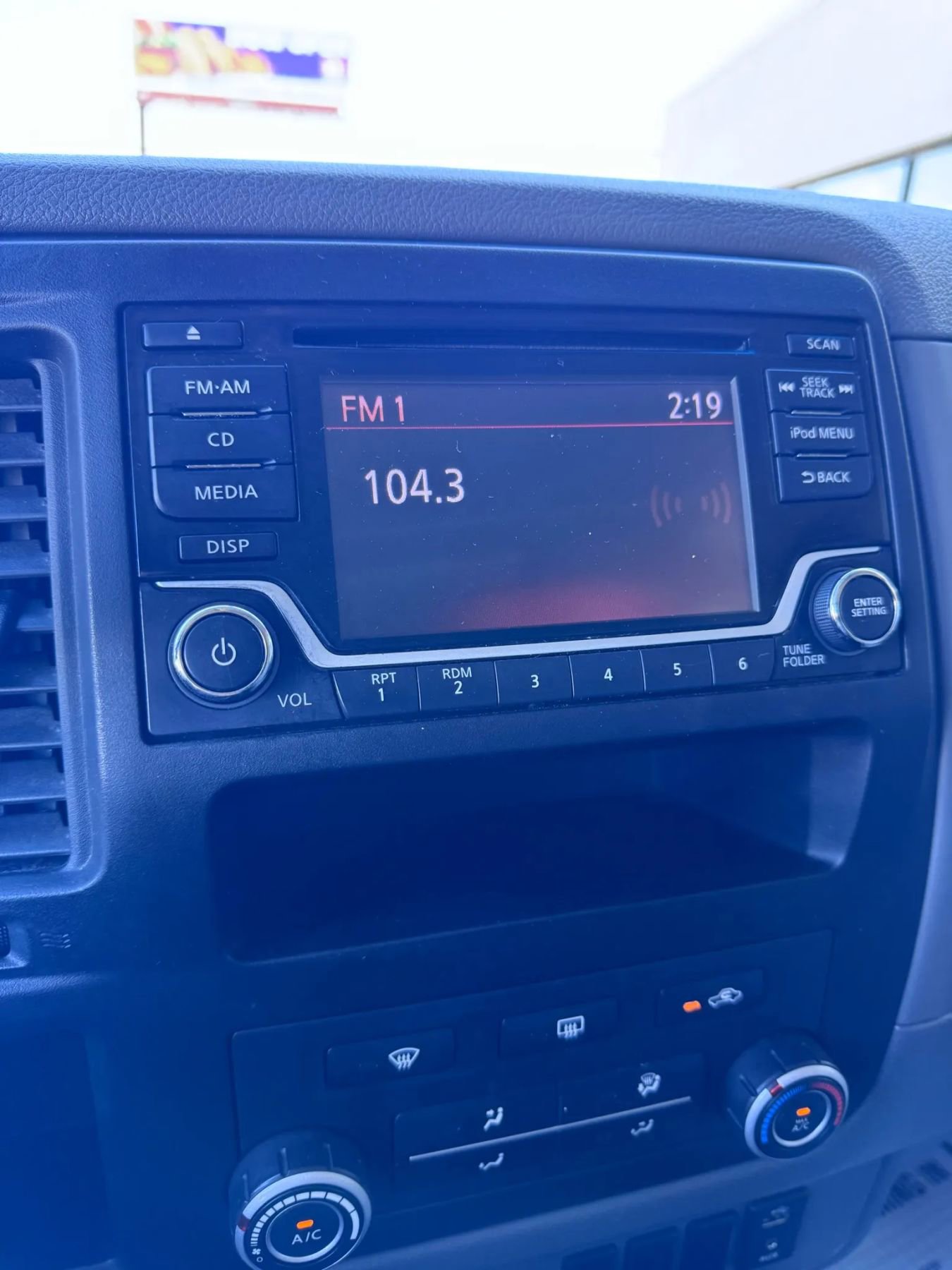 Used 2018 Nissan NV 3500 S image 24