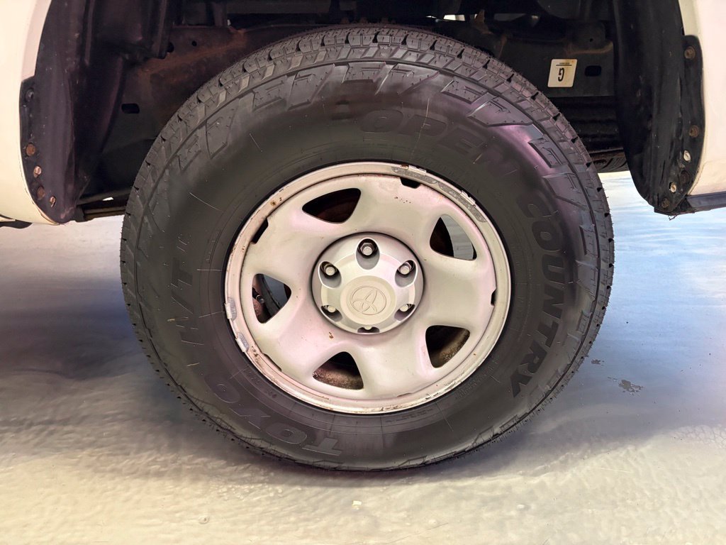 Used 2017 Toyota Tacoma SR w/ Tow Package AWD/4WD image 20