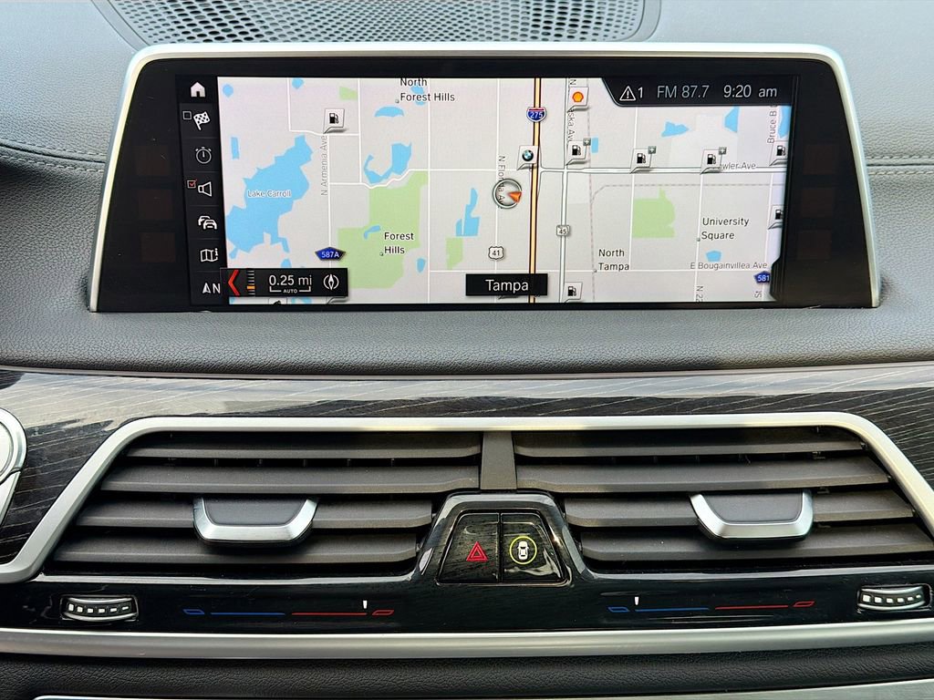 Used 2018 BMW 740i image 31