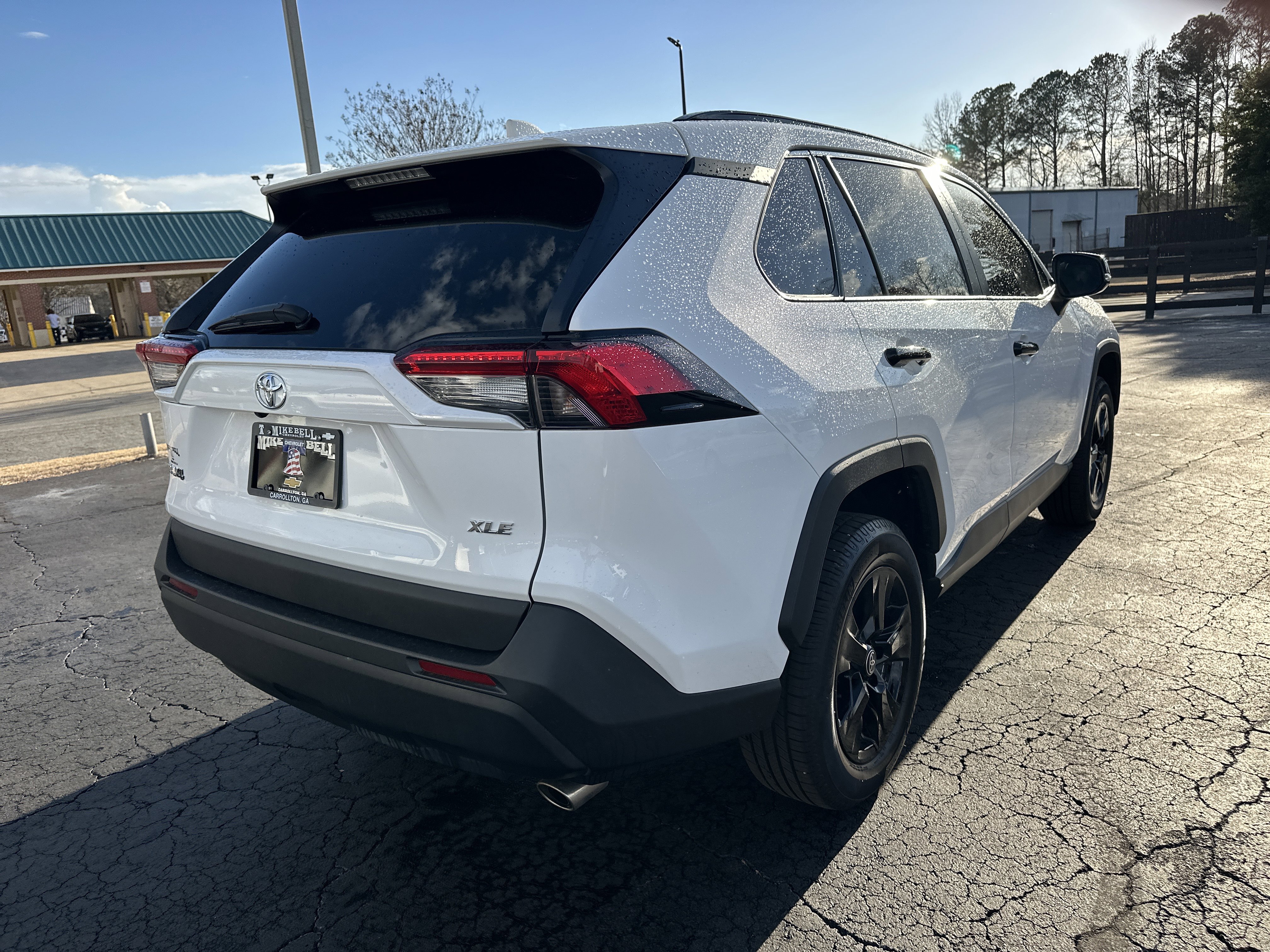 Used 2023 Toyota RAV4 XLE image 8