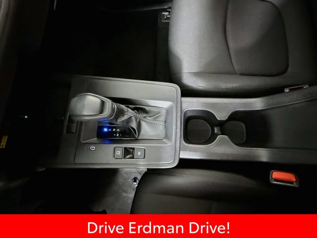 Certified 2026 Toyota Corolla Cross LE FWD image 18