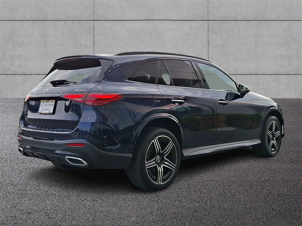 Used 2023 Mercedes-Benz GLC 300 4MATIC image 5