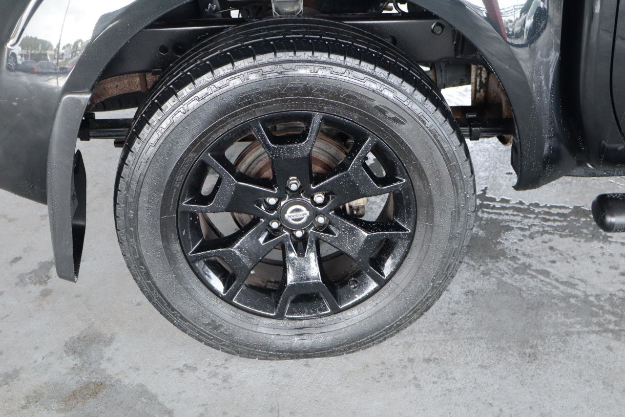 Used 2020 Nissan Frontier SV w/ Midnight Edition Floor Mats RWD image 43