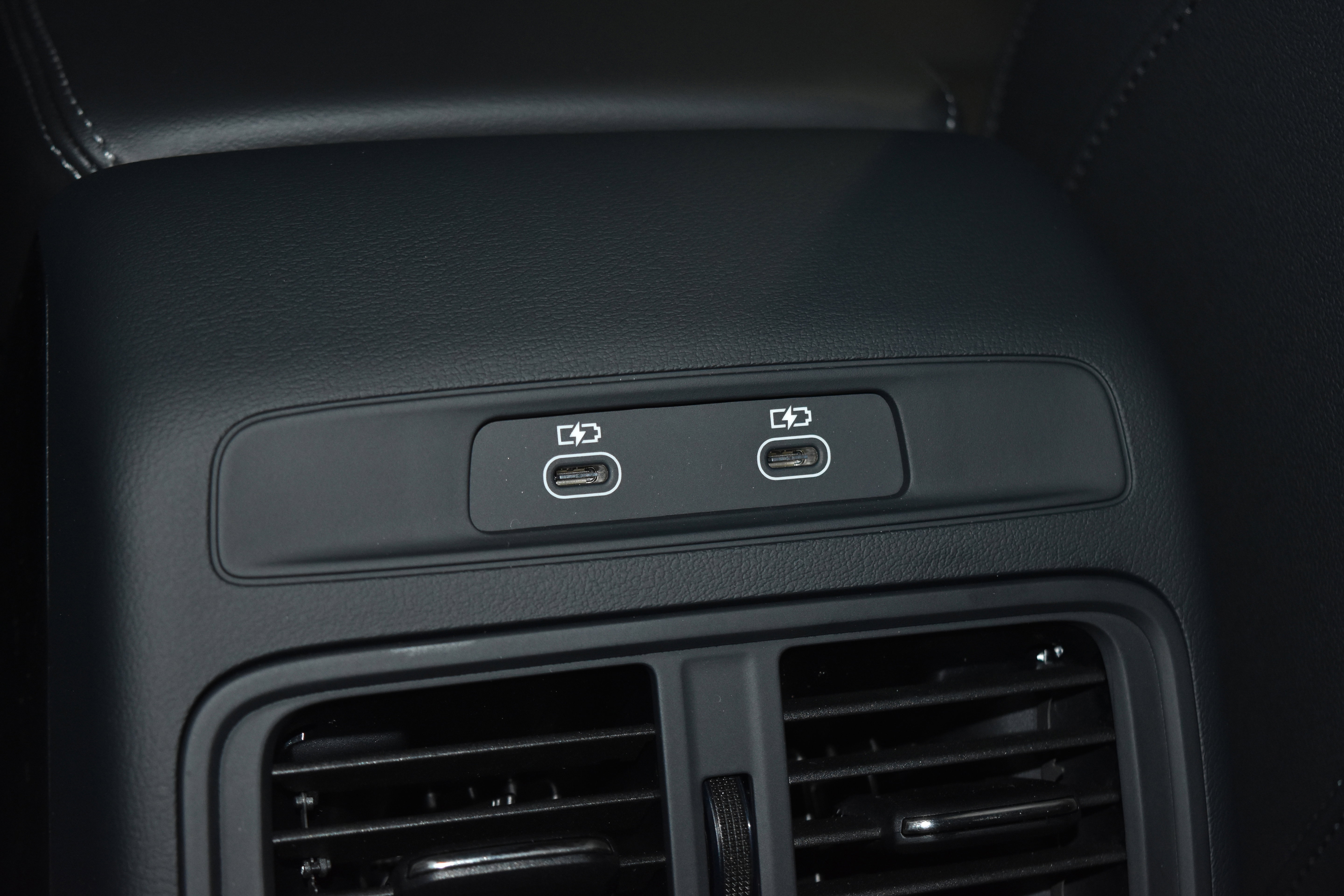 New 2026 Audi Q5 Premium Plus image 17