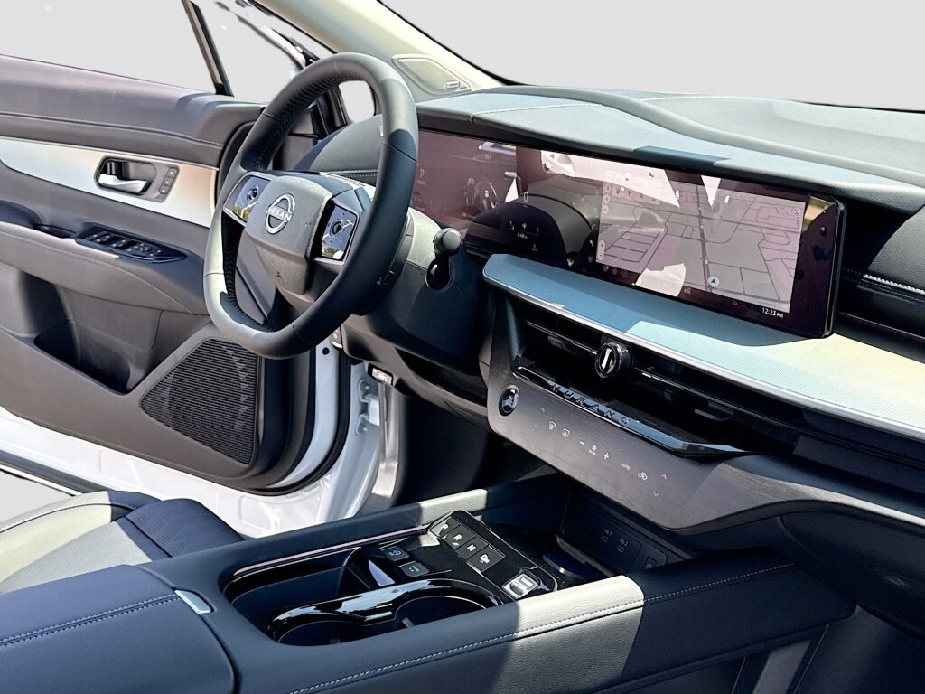 New 2026 Nissan Murano Platinum AWD/4WD image 5
