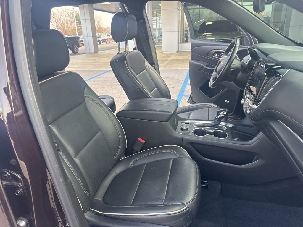 Used 2022 Chevrolet Traverse Premier w/ LPO, Floor Liner Package image 24