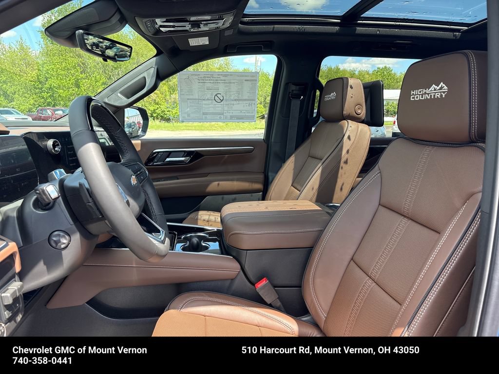 New 2026 Chevrolet Suburban High Country AWD/4WD image 10