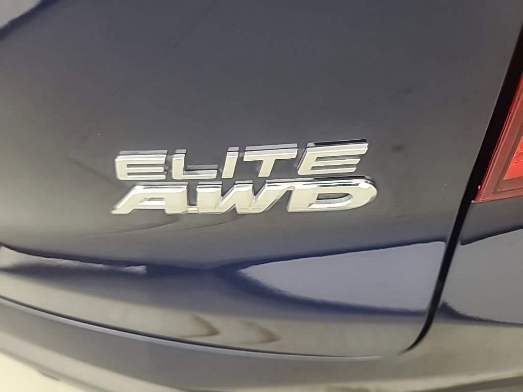 Used 2023 Honda Passport Elite image 11