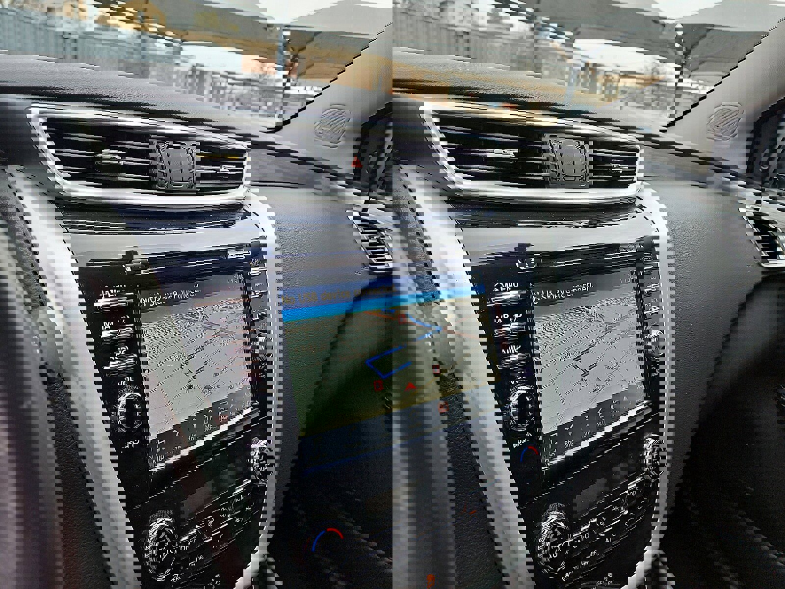 Used 2018 Nissan Murano Platinum w/ Cargo Package image 14