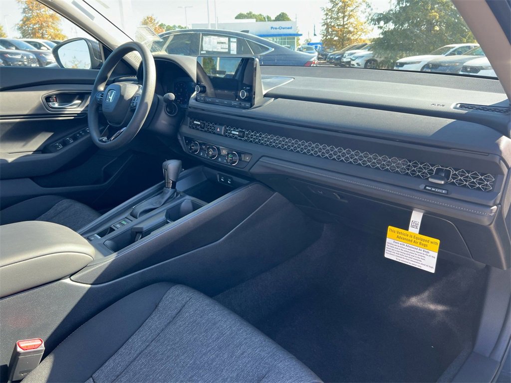 New 2025 Honda Accord SE image 33