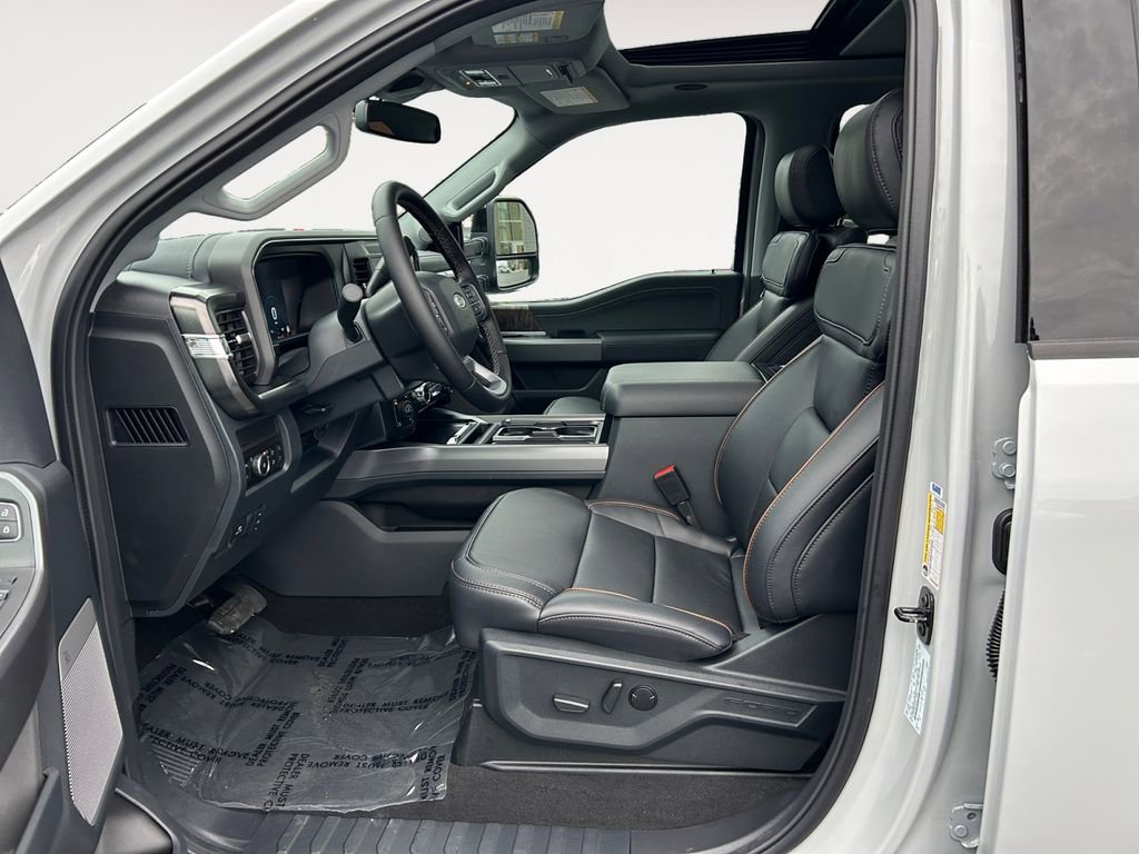 New 2026 Ford F350 Lariat image 15
