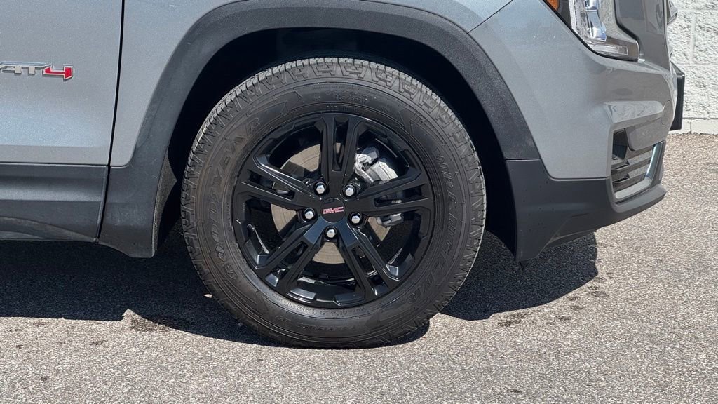 Used 2024 GMC Terrain AT4 w/ LPO, Floor Liner Package AWD/4WD image 3