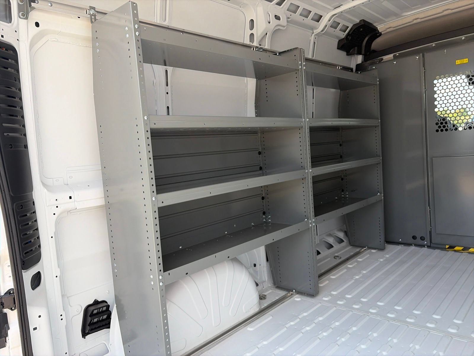 Used 2025 RAM ProMaster 2500 w/ Convenience Group FWD image 12