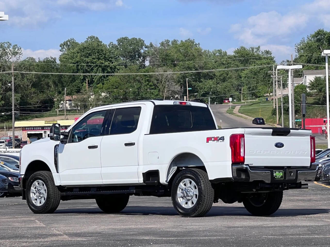 Used 2024 Ford F250 XLT w/ FX4 Off-Road Package image 5