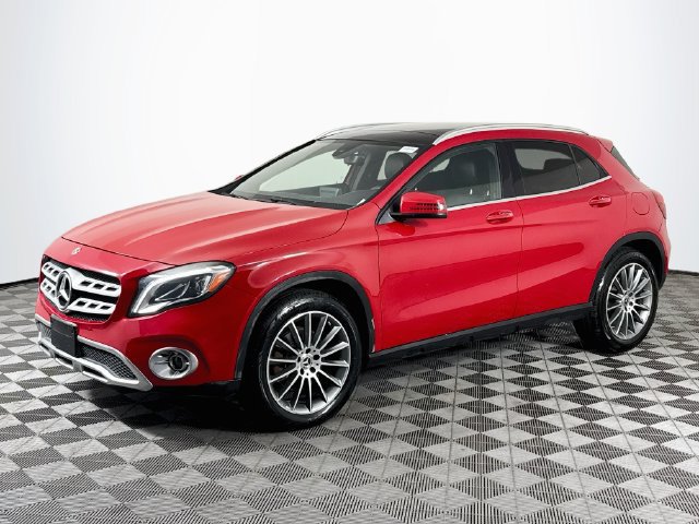Used 2018 Mercedes-Benz GLA 250 w/ Premium Package image 4