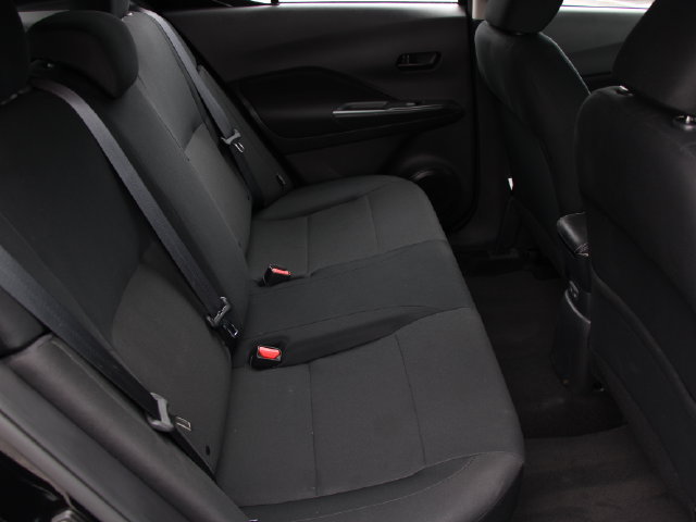 Certified 2025 Nissan Kicks Play S FWD image 27