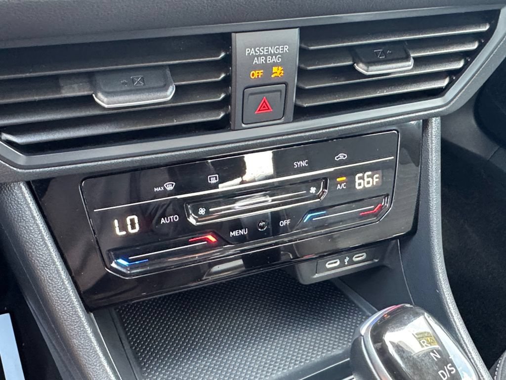 Used 2025 Volkswagen Jetta S FWD image 25