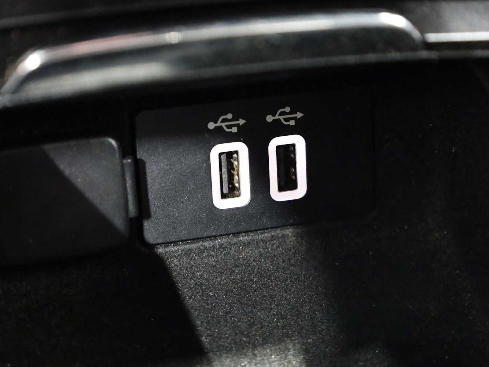 Used 2016 Lincoln MKC Premiere FWD image 31