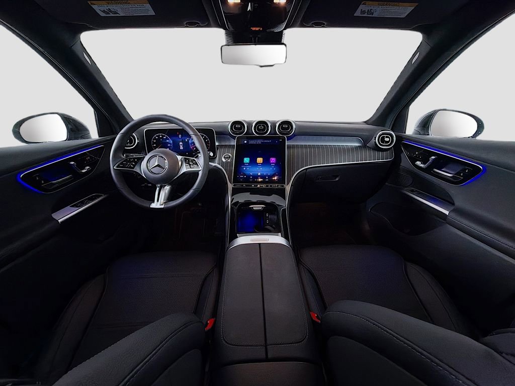 Used 2026 Mercedes-Benz GLC 300 4MATIC image 9