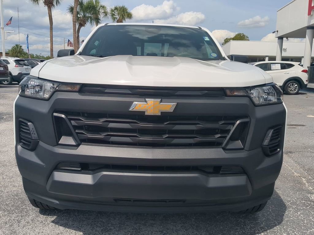 Used 2025 Chevrolet Colorado W/T w/ WT Custom Package RWD image 8