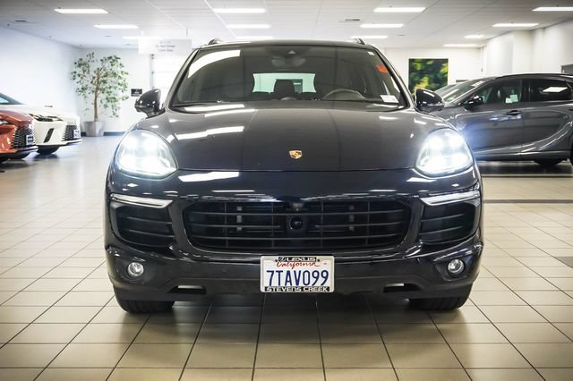 Used 2016 Porsche Cayenne S AWD/4WD image 4