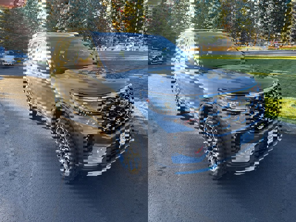 New 2025 Ford Explorer Platinum