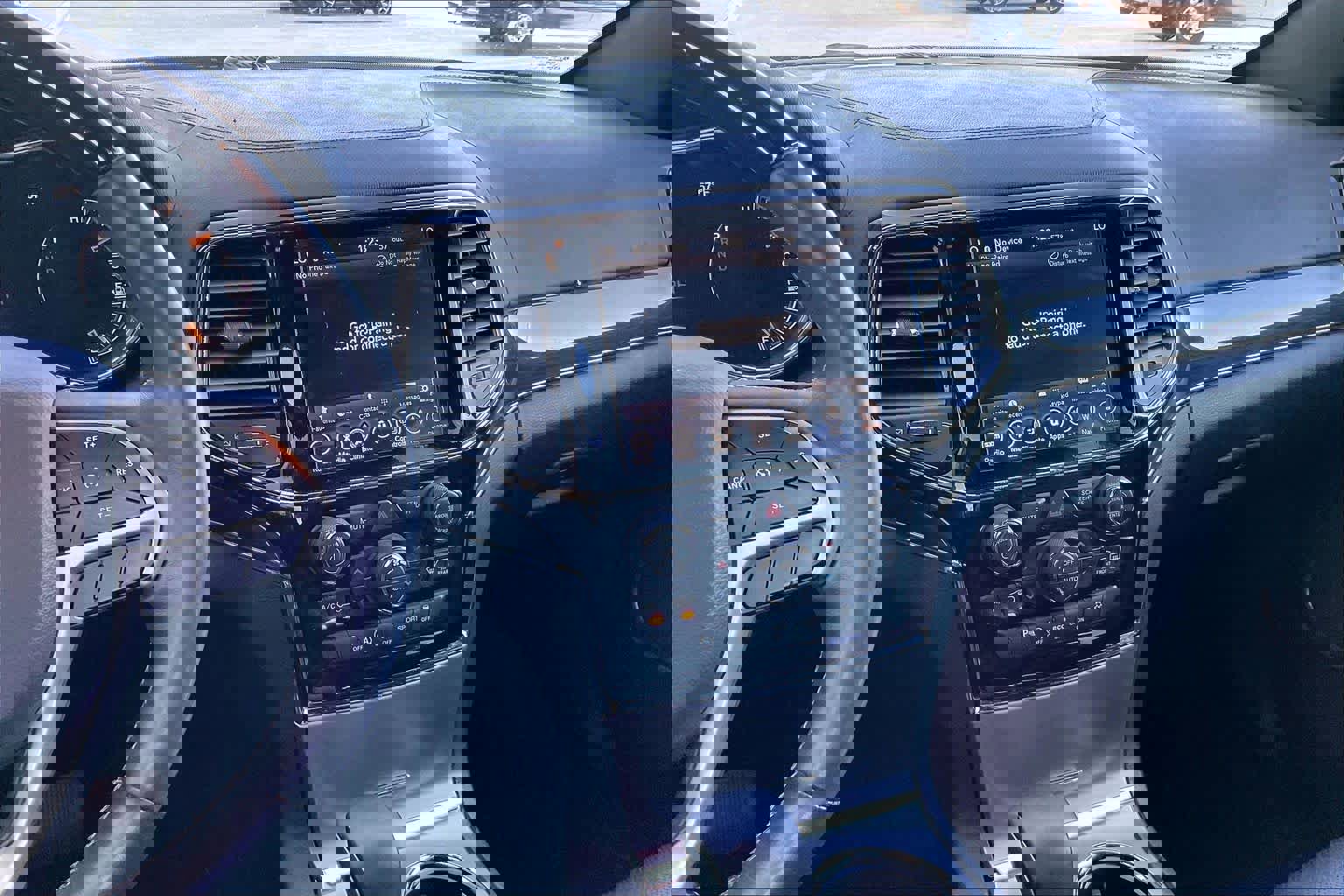 Used 2019 Jeep Grand Cherokee Overland image 6