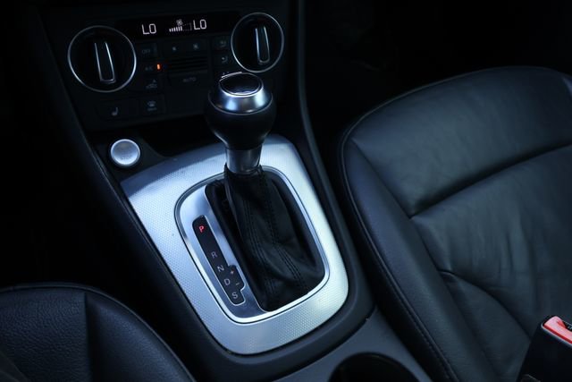 Used 2018 Audi Q3 2.0T Premium w/ Convenience Package image 24