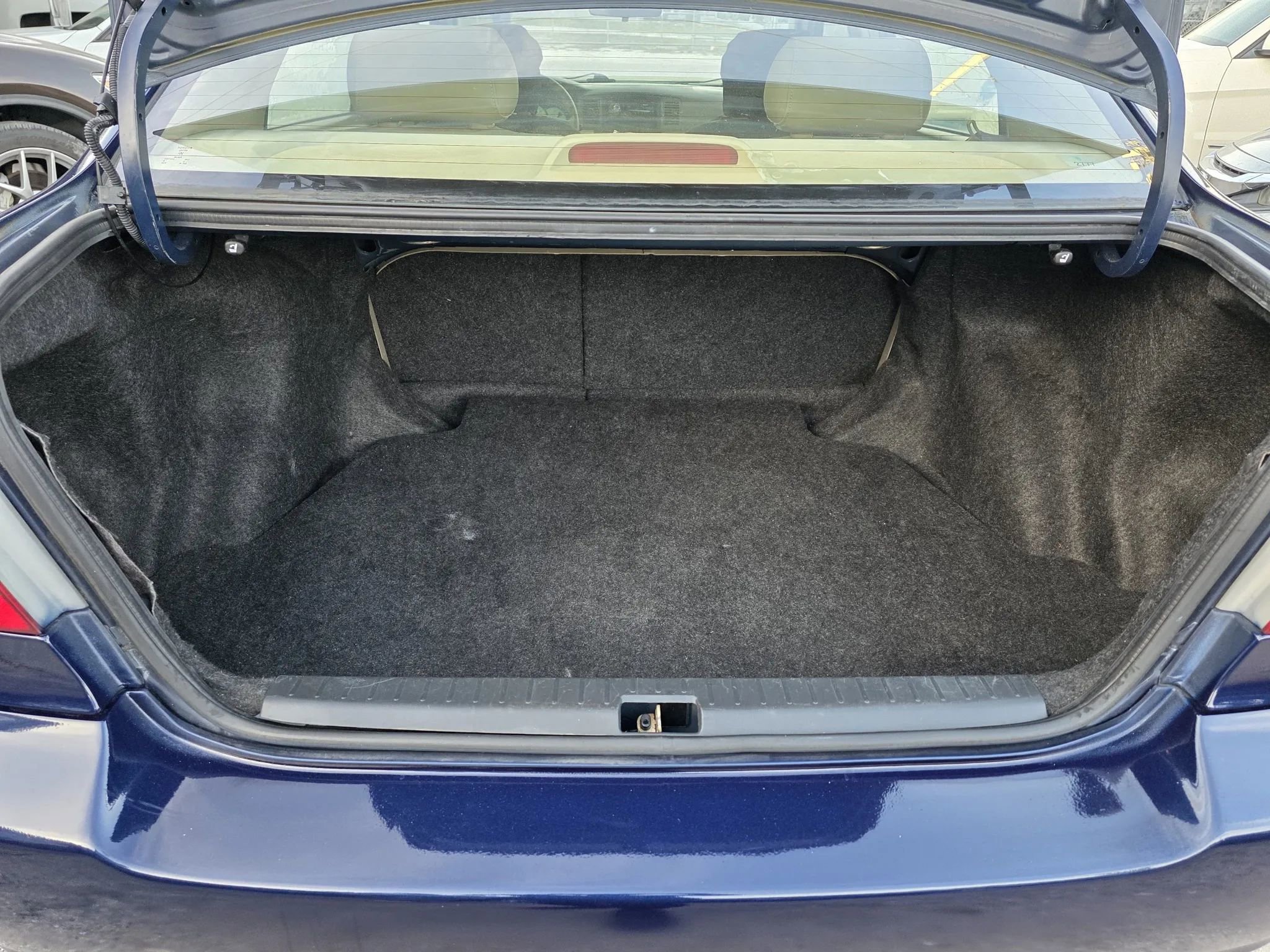 Used 2003 Toyota Corolla LE image 19