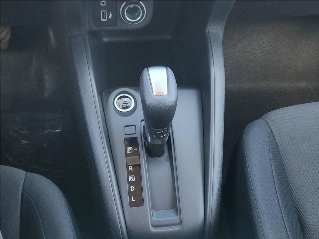 New 2025 Nissan Kicks Play S image 19