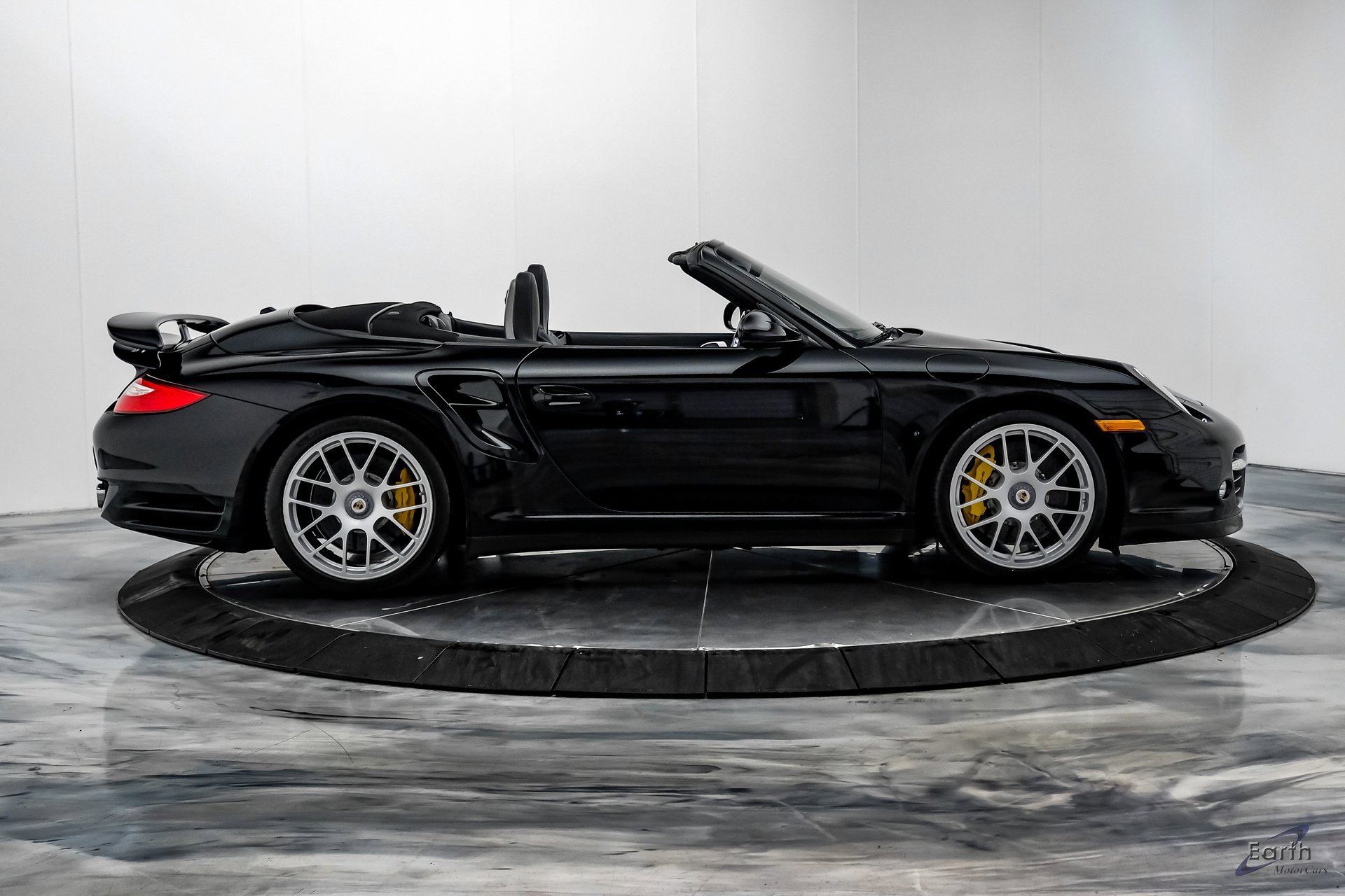 Used 2012 Porsche 911 Edition 918 Spyder image 22