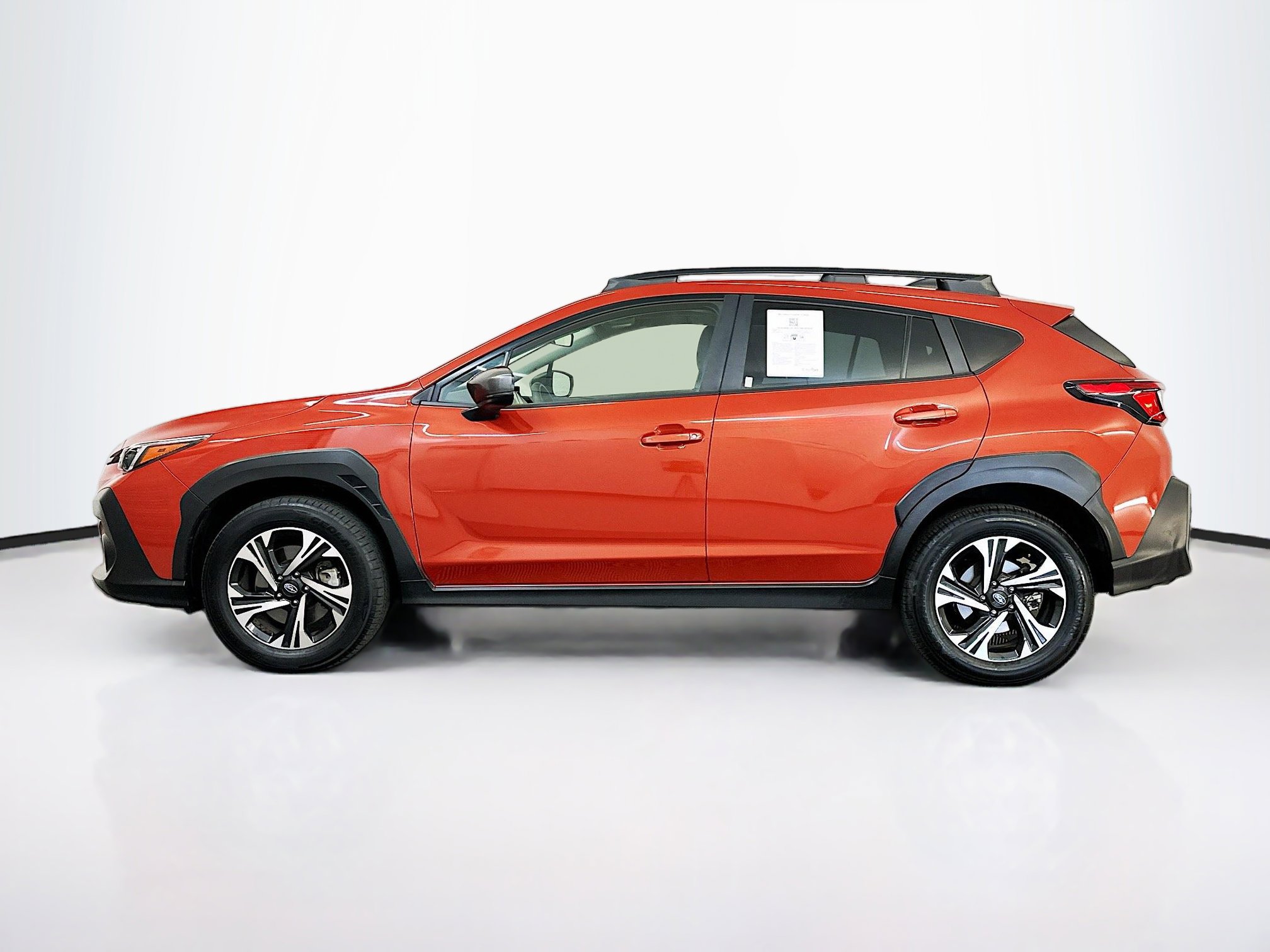 Used 2024 Subaru Crosstrek 2.0i Premium AWD/4WD image 4
