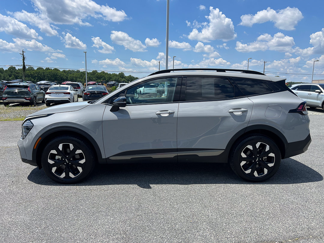 Used 2024 Kia Sportage X-Line w/ X-Line Premium Package AWD/4WD image 2