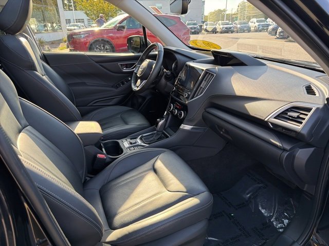 Used 2023 Subaru Forester Touring image 21