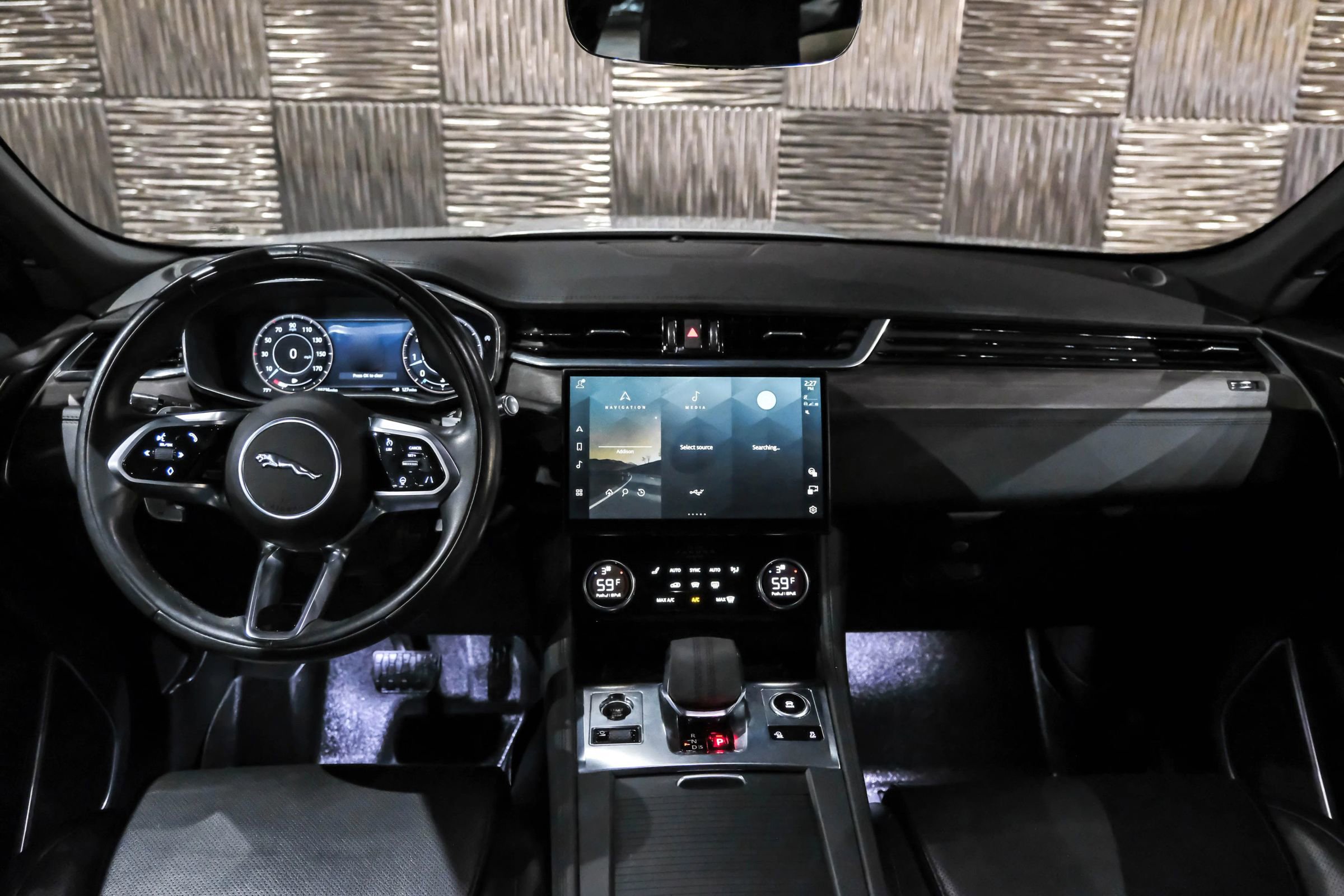 Used 2021 Jaguar F-PACE S image 15