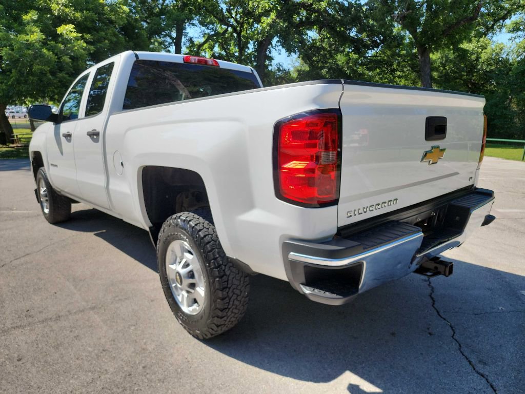 Used 2015 Chevrolet Silverado 2500 LT RWD image 5