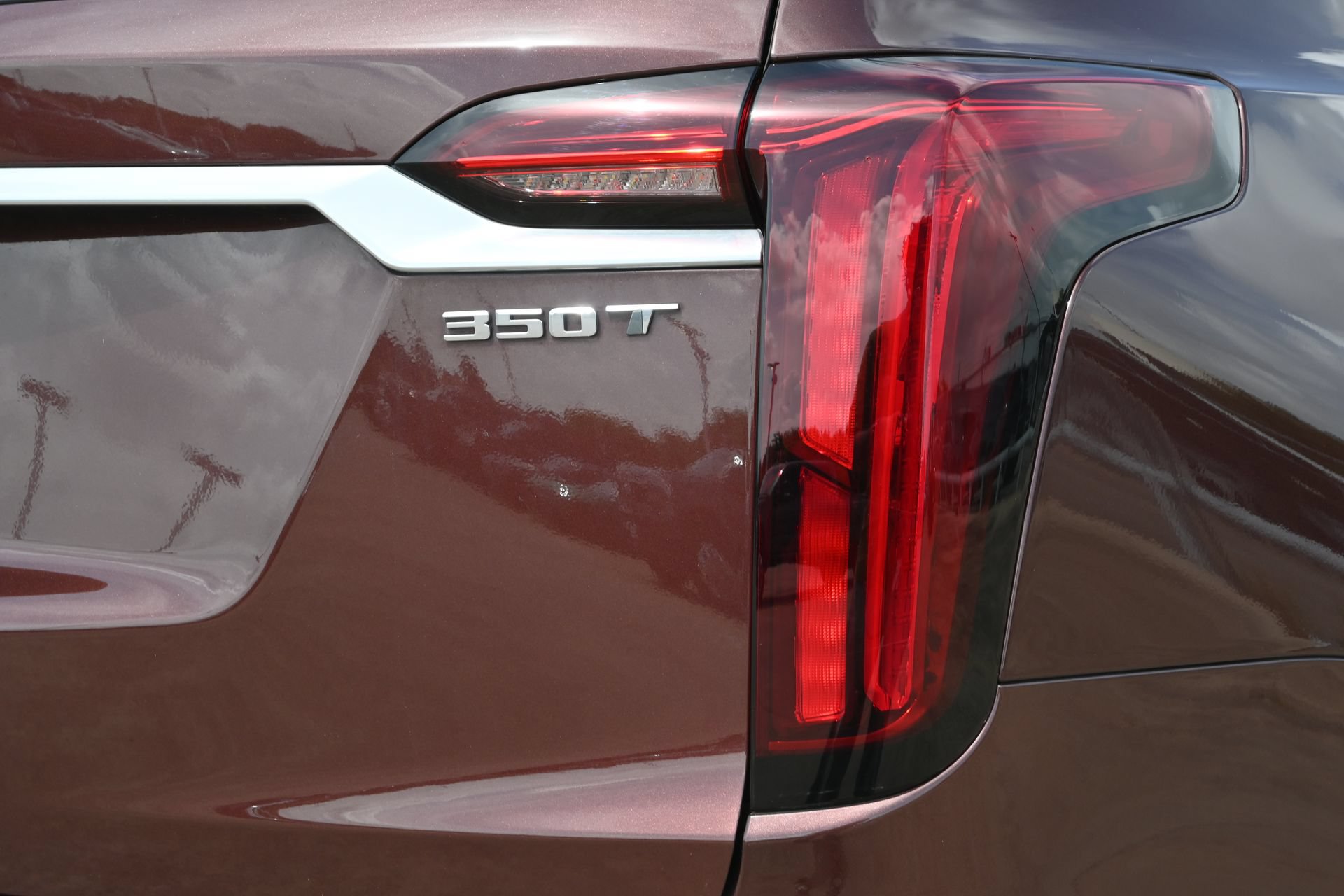 Certified 2023 Cadillac XT6 Luxury FWD image 22